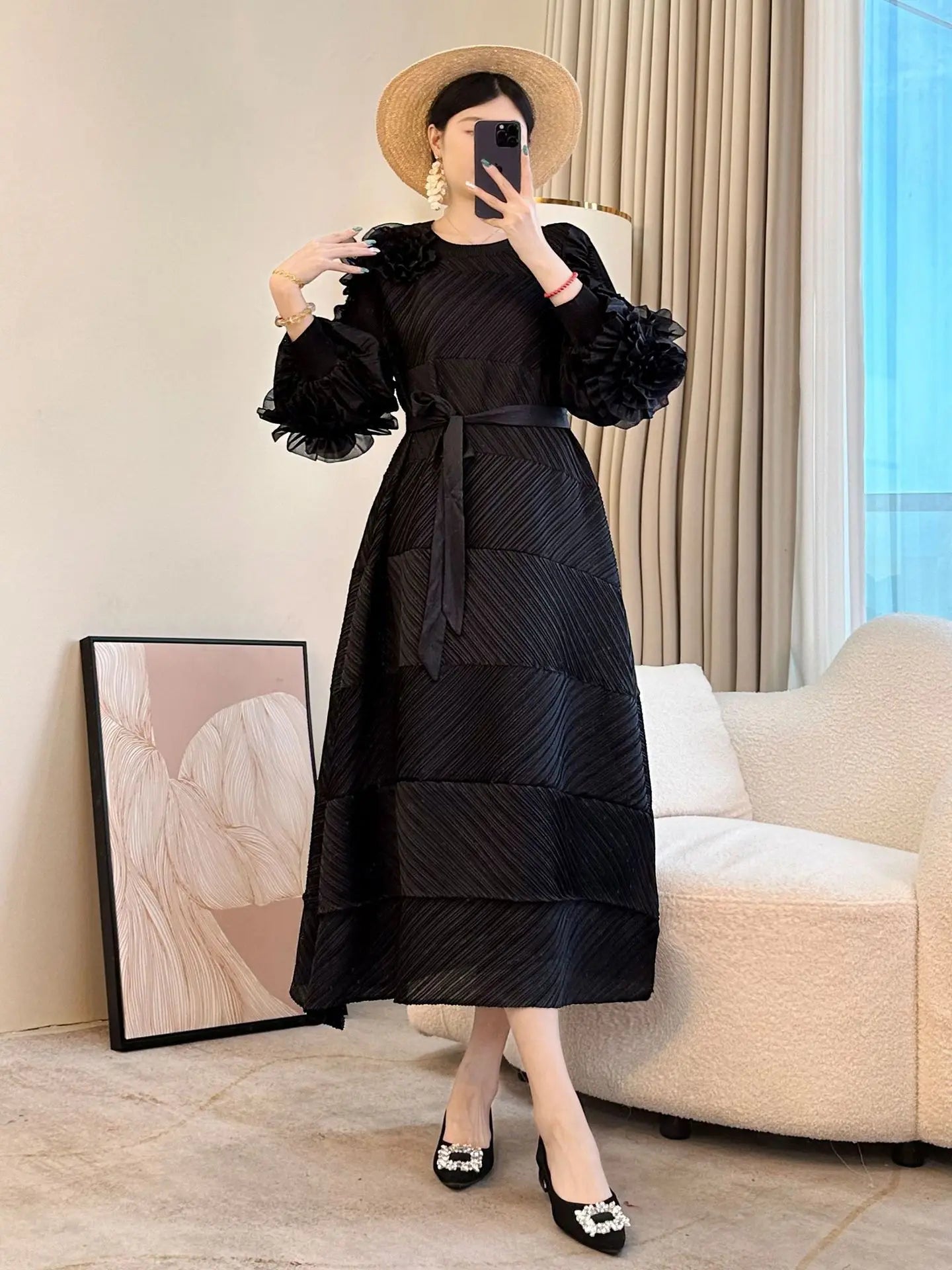 Elegant Pleated Floral Midi Dress