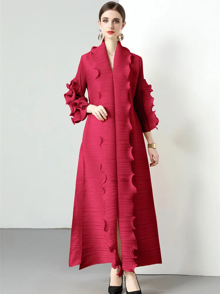 Women's Loose Fit Pleated Long Coat â€?Elegant Outerwear