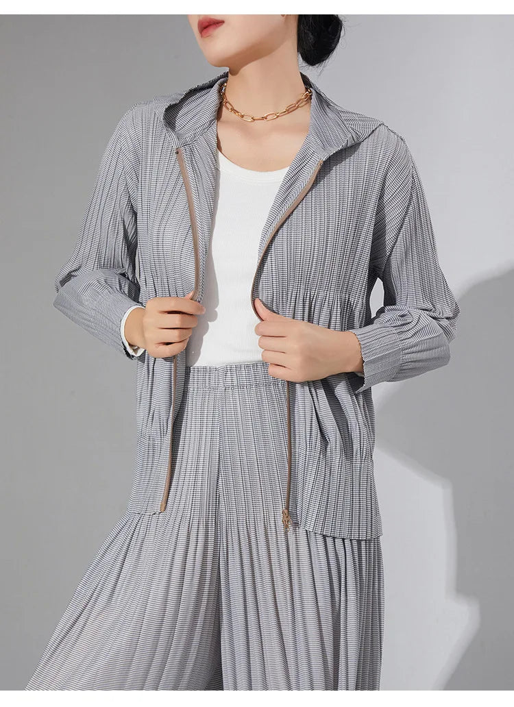 Modern Pleated Harem 2-Piece Set