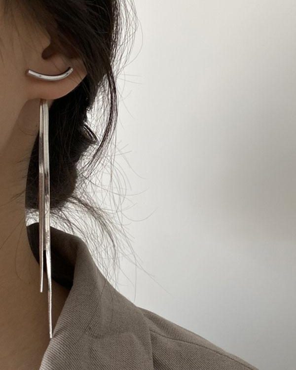Original Solid Tasseled Shiny Eardrop