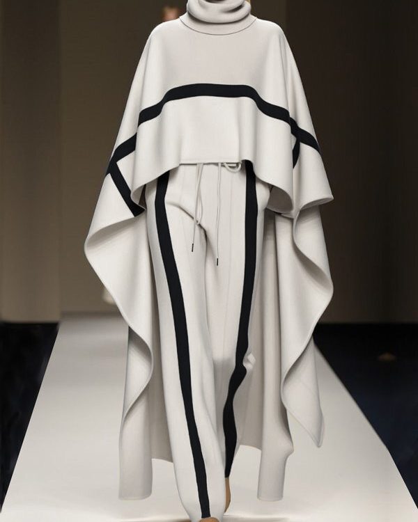 High-Low Loose Striped High Neck Cape